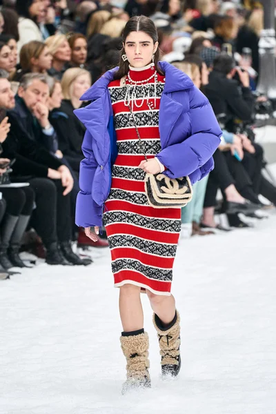 Look 46